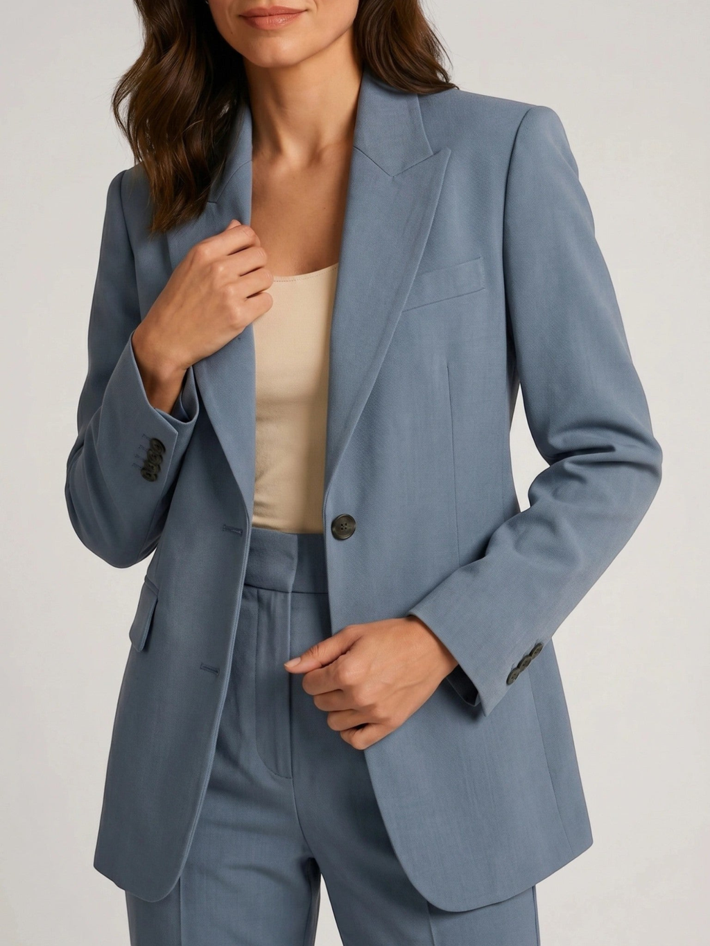 Women’s Two-Piece Blazer and Wide-Leg Trousers Suit