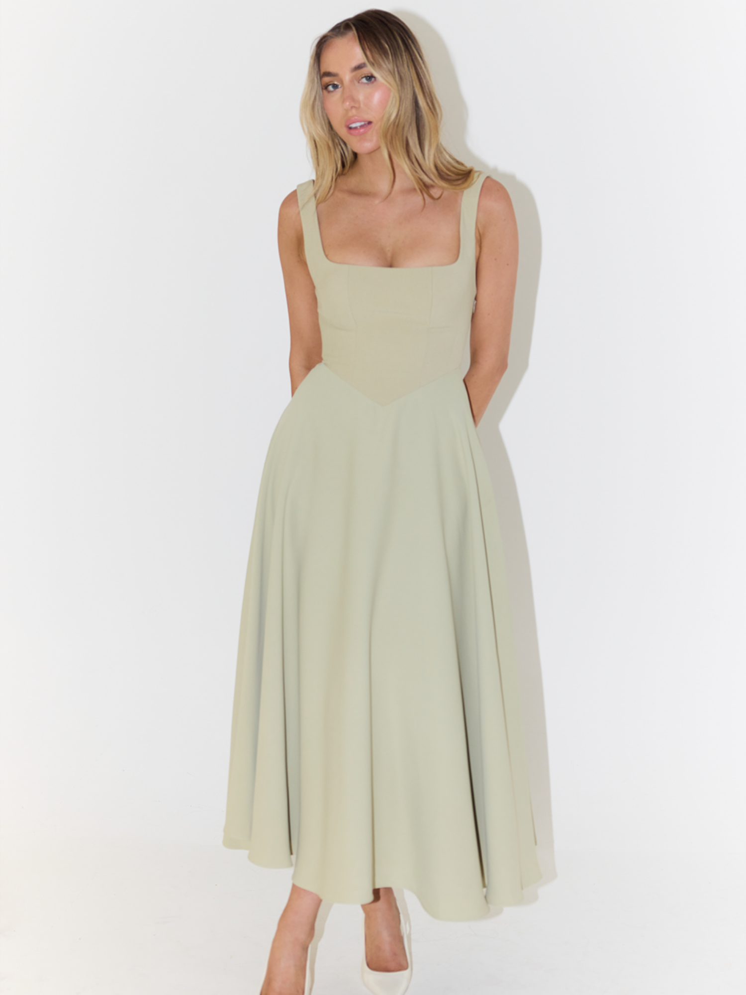 Women's Square Neck Sleeveless Maxi Dress