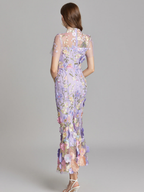 Floral Midi Dress – Refined 3D Detail & Sculpted Elegance
