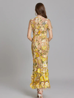 Floral Midi Dress – Refined 3D Detail & Sculpted Elegance