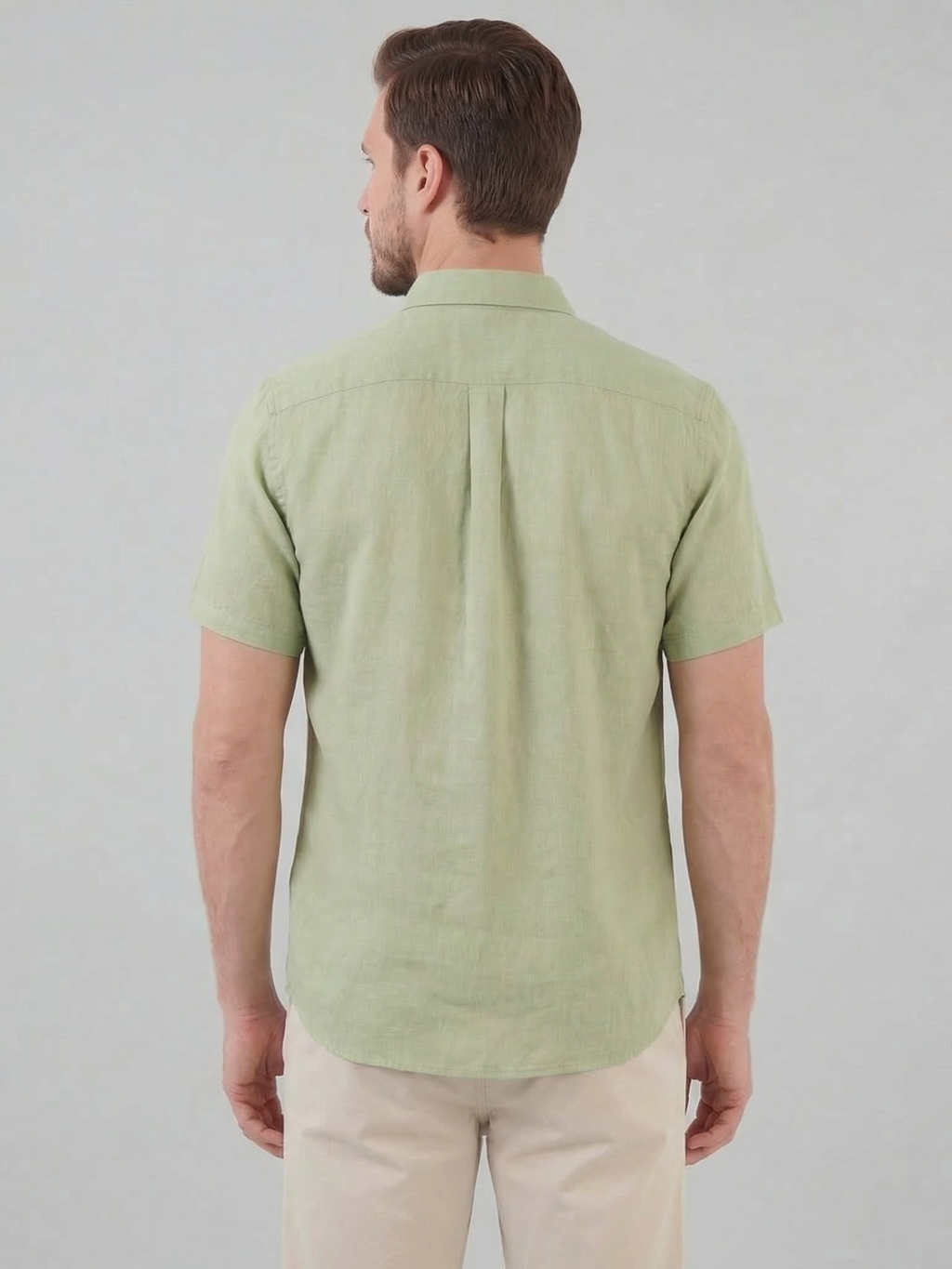 Men’s Short-Sleeve Linen Shirt with Button Closure