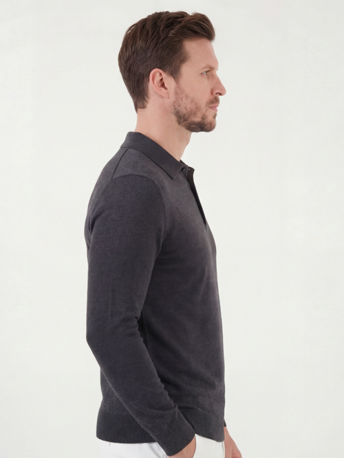 Men’s Charcoal Short-Sleeve Polo Shirt with Collar