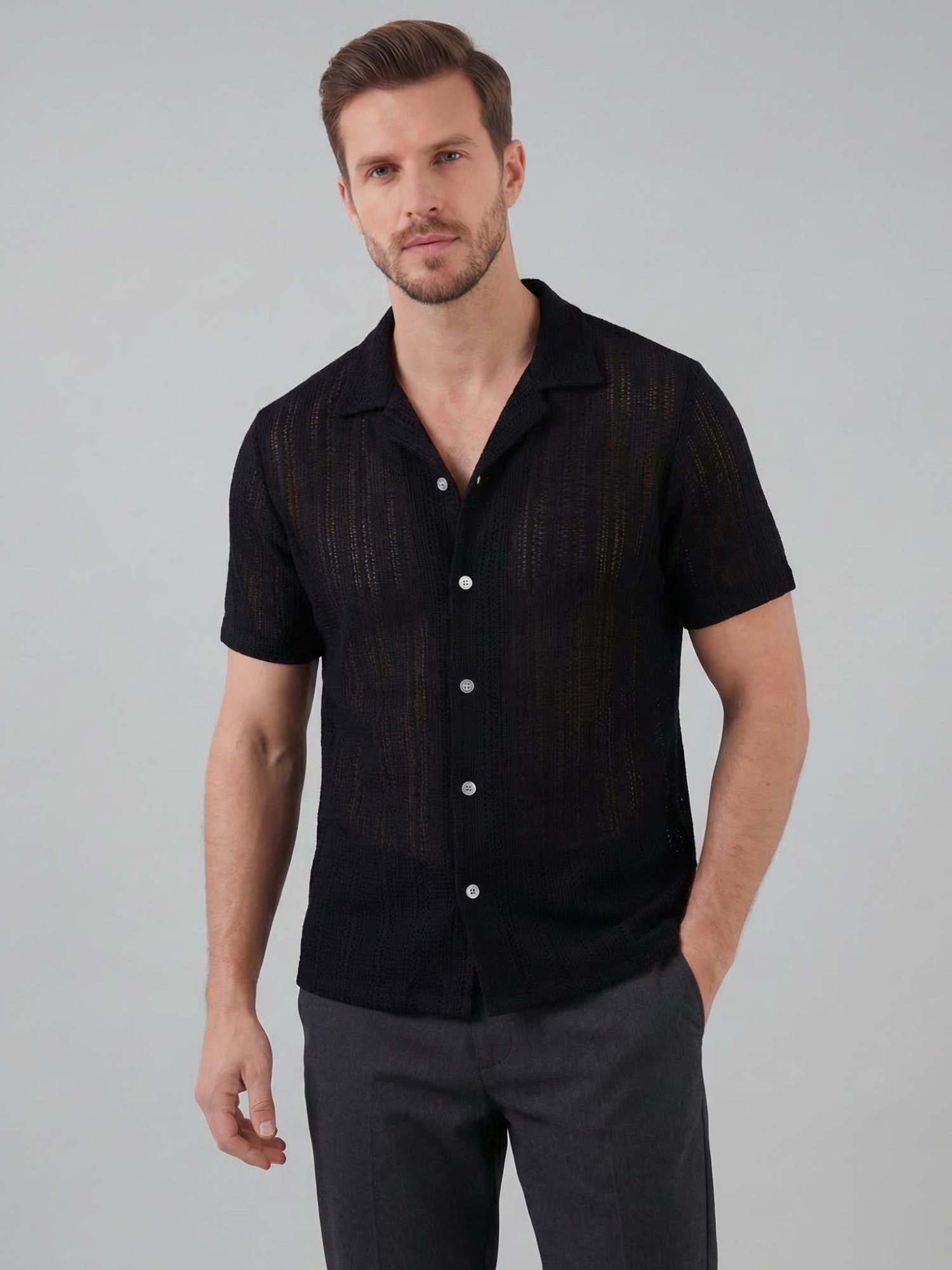 Men’s Short-Sleeve Button-Down Shirt with Front Button Closure