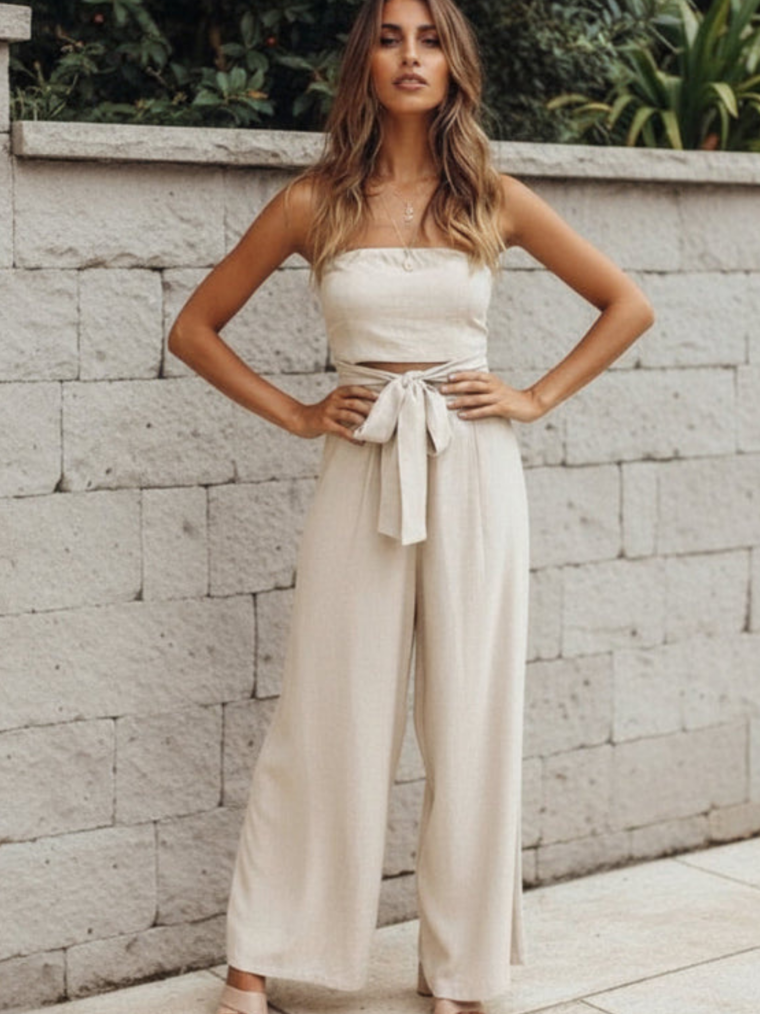 Women’s Strapless Bandeau Two-Piece Set – High-Waist Wide-Leg Trousers with Self-Tie Detail