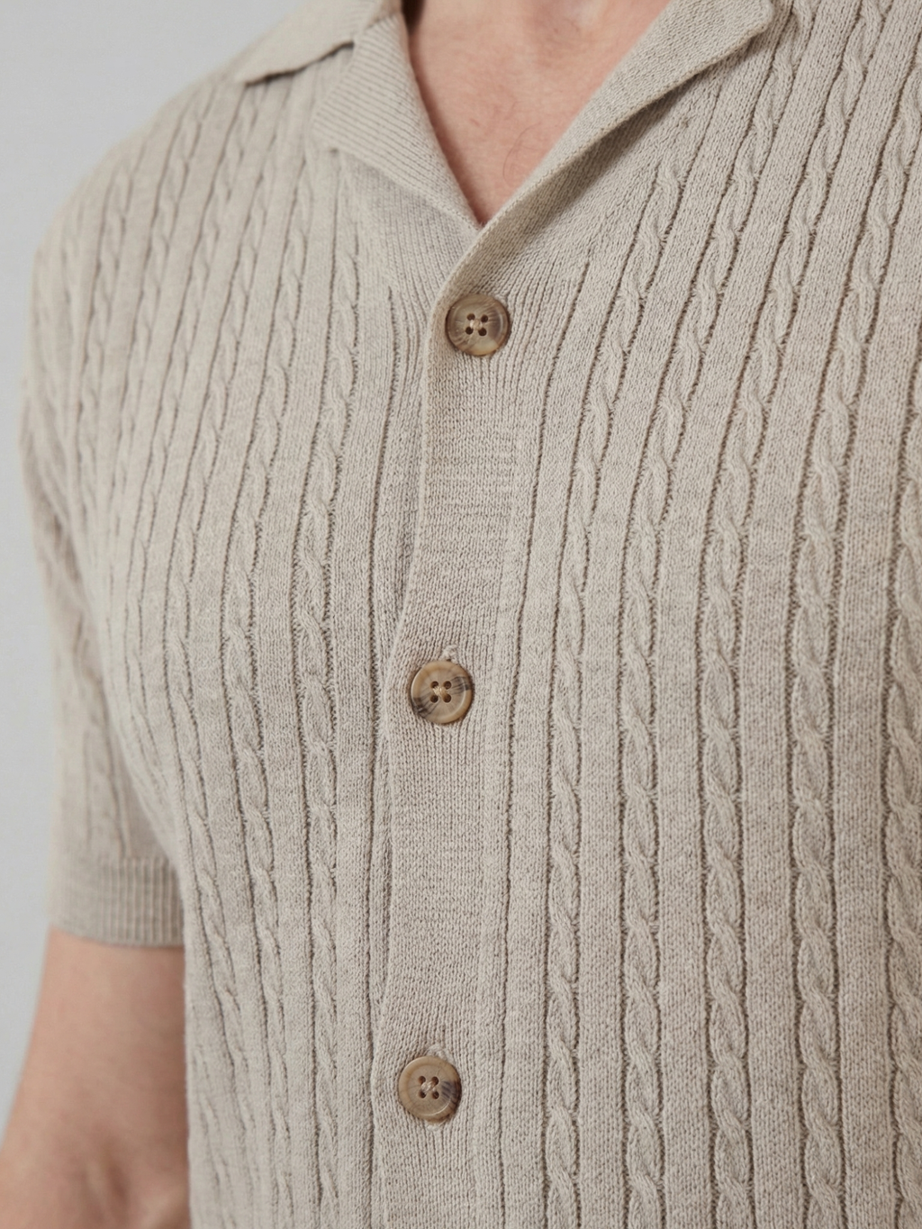 Men’s Cable Knit Short-Sleeve Polo Shirt with Notch Collar