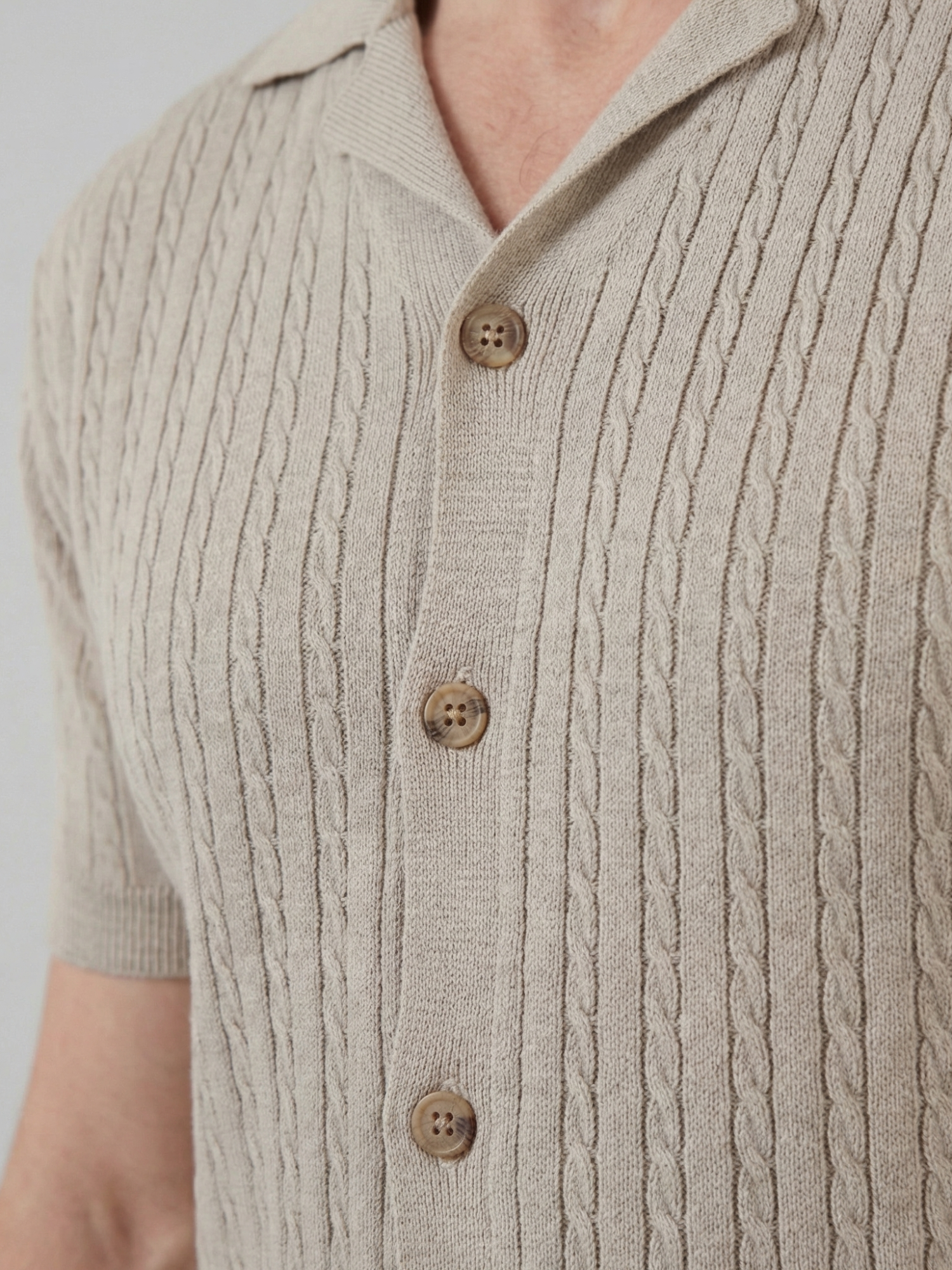 Men’s Cable Knit Short-Sleeve Polo Shirt with Notch Collar