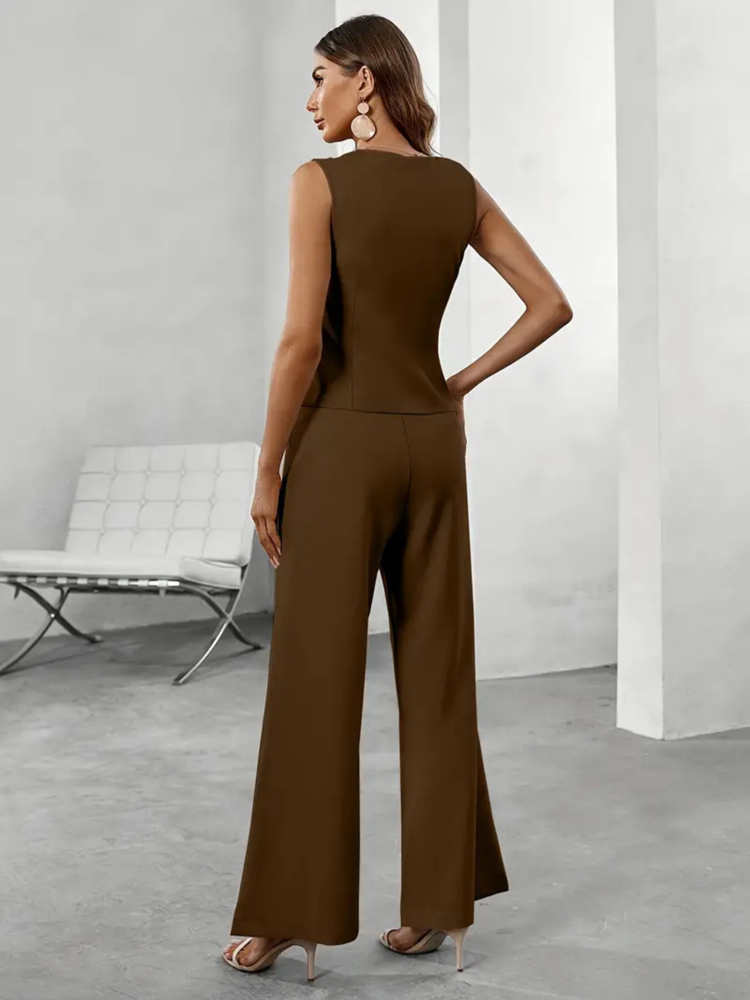 Women’s Two-Piece Tailored Set – Sleeveless Blazer Top – Wide-Leg Trousers