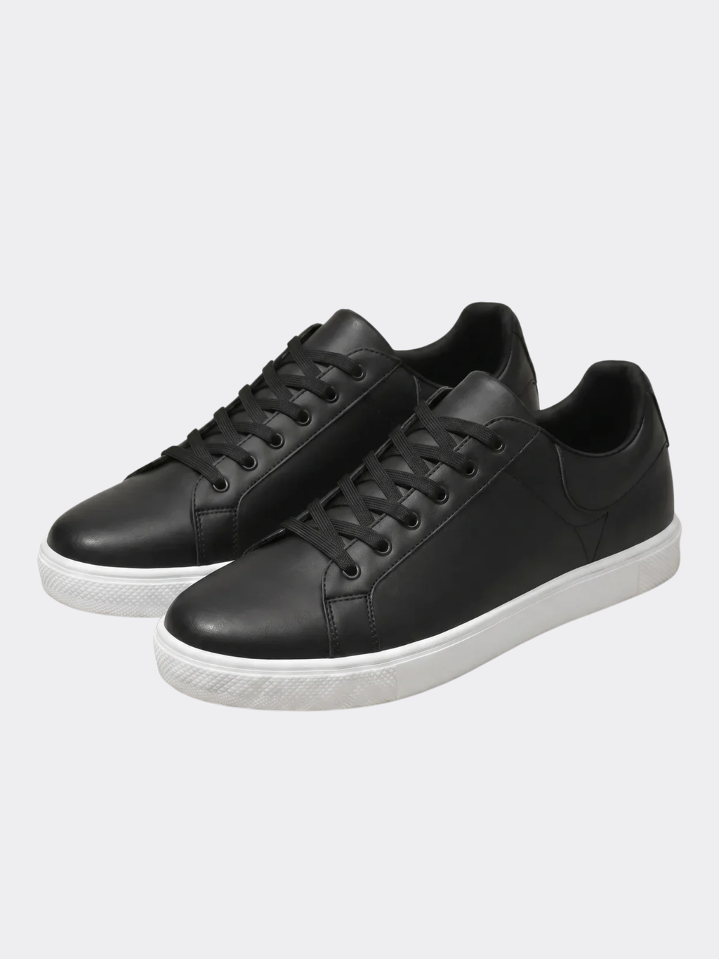 Men's Low Top Lace Up Sneakers