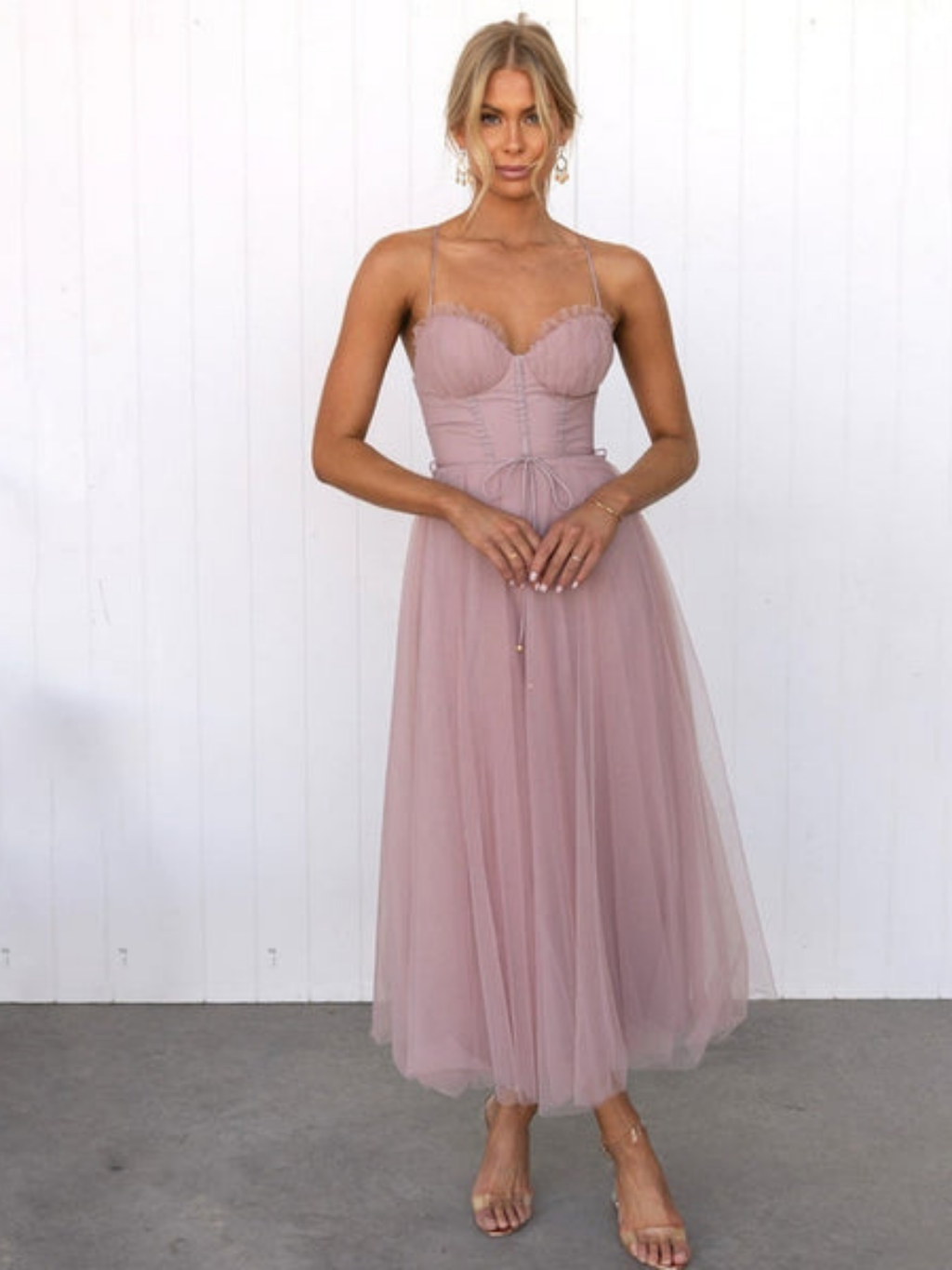 Women's Sleeveless Midi Dress with Round Neck and Flared Skirt