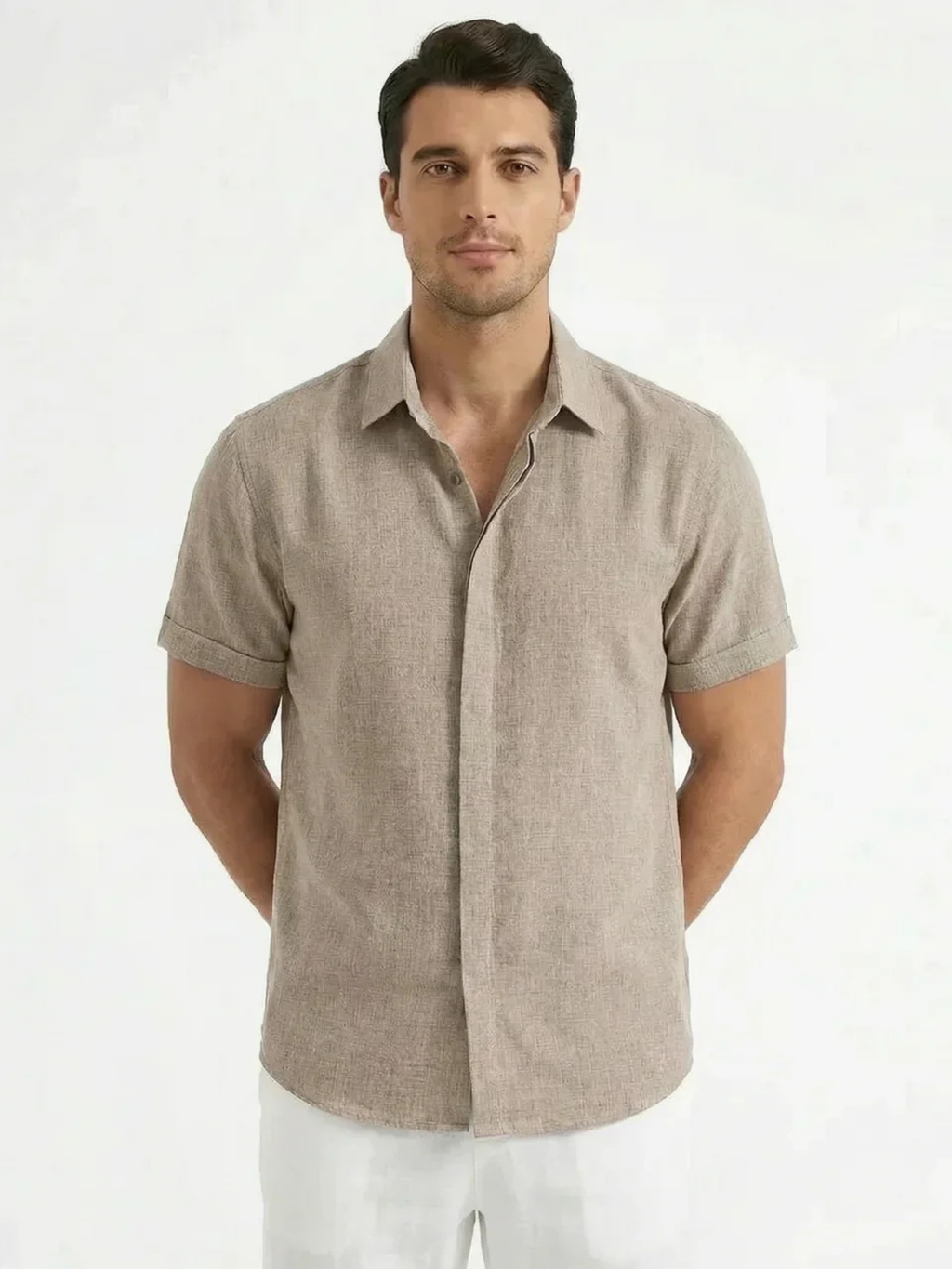 Men’s Short Sleeve Button-Front Shirt