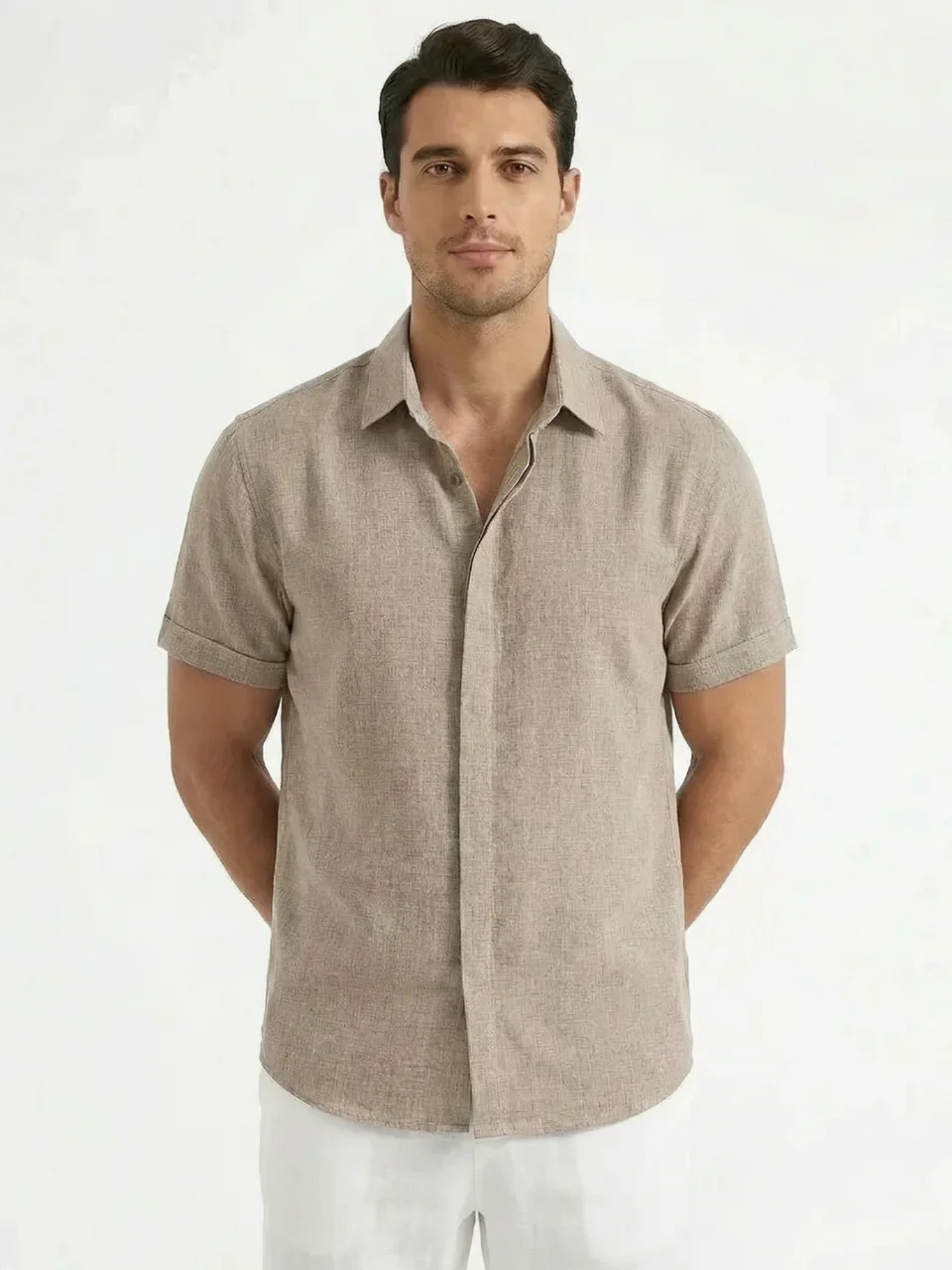 Men’s Short Sleeve Button-Front Shirt