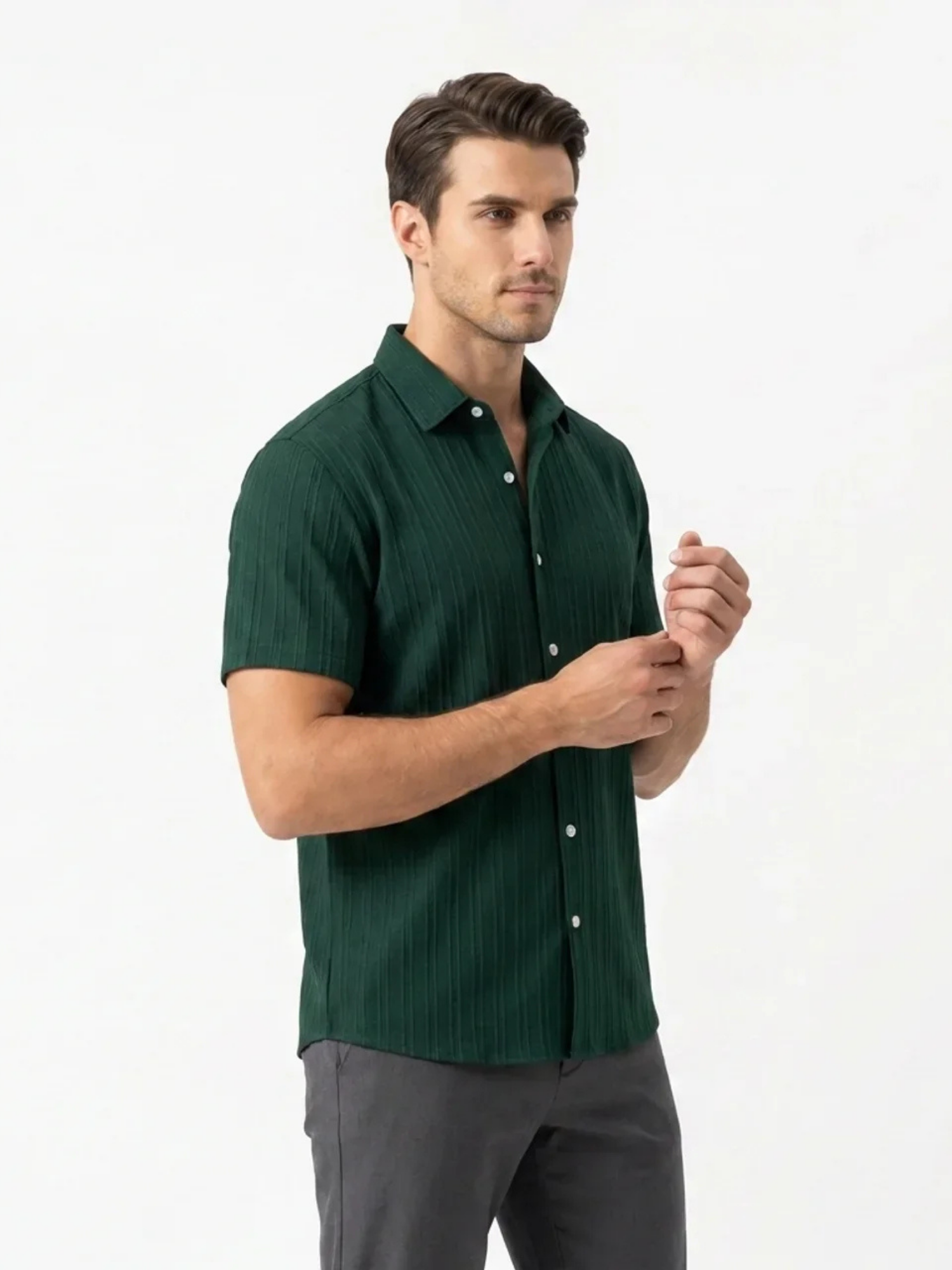Men’s Short Sleeve Textured Button-Up Shirt – Slim Fit