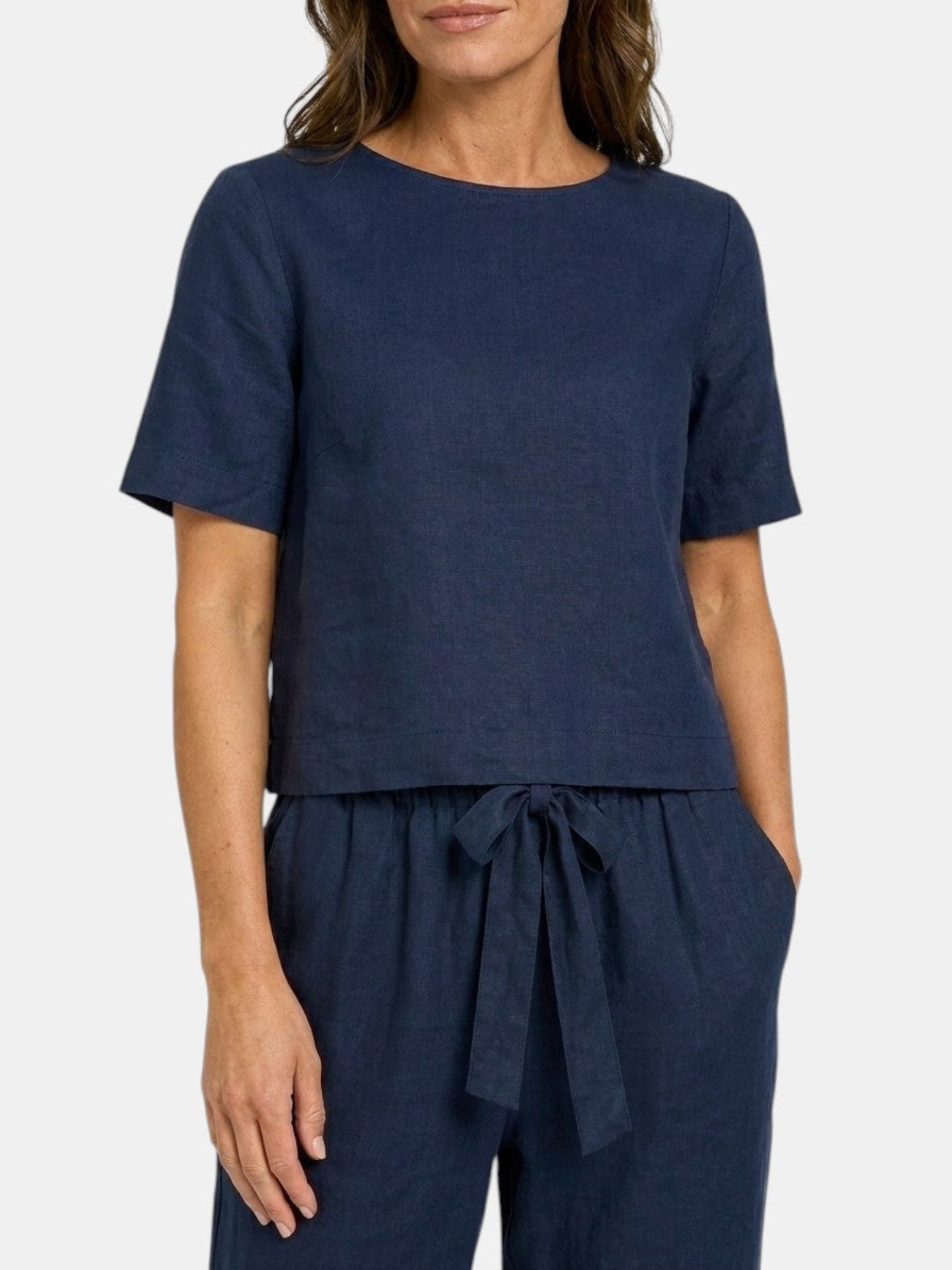 Women’s Crop Top and Tapered Trousers Set with Relaxed Fit