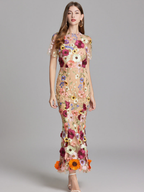 Floral Midi Dress – Refined 3D Detail & Sculpted Elegance
