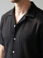 Men’s Short-Sleeve Button-Down Shirt with Front Button Closure